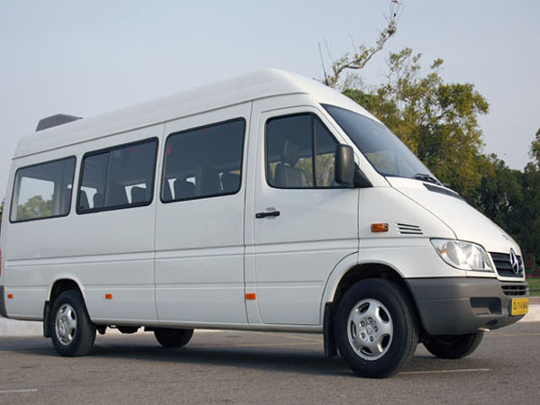 Tempo Traveller, Volvo Bus & Mercedes Benz Bus Rentals Delhi