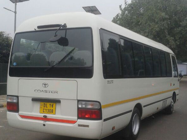 Tempo Traveller, Volvo Bus & Mercedes Benz Bus Rentals Delhi