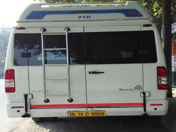 Tempo Traveller, Volvo Bus & Mercedes Benz Bus Rentals Delhi