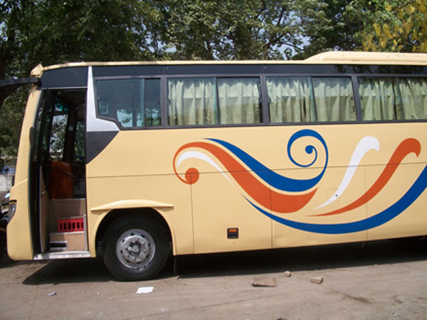 Tempo Traveller, Volvo Bus & Mercedes Benz Bus Rentals Delhi