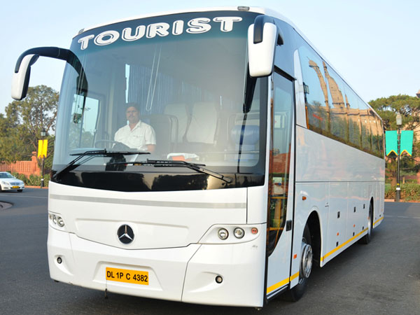 Tempo Traveller, Volvo Bus & Mercedes Benz Bus Rentals Delhi