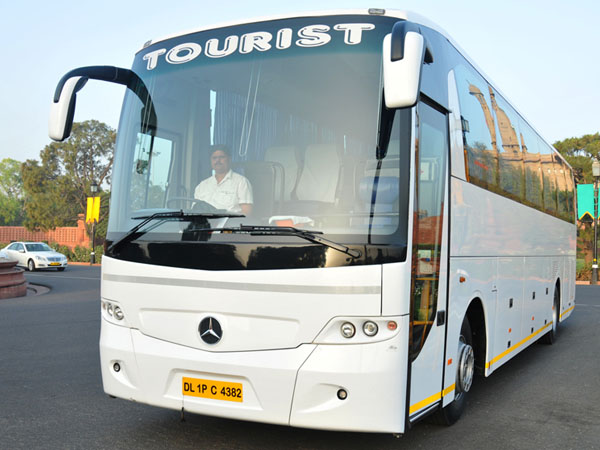 Tempo Traveller, Volvo Bus & Mercedes Benz Bus Rentals Delhi