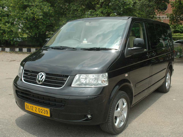 Tempo Traveller, Volvo Bus & Mercedes Benz Bus Rentals Delhi