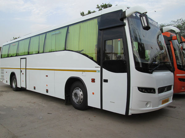 Tempo Traveller, Volvo Bus & Mercedes Benz Bus Rentals Delhi